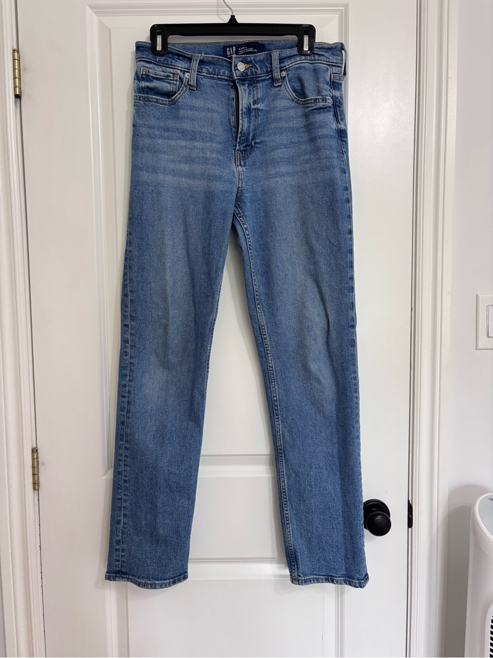 GAP Women's Medium Blue Straight-Leg Jeans